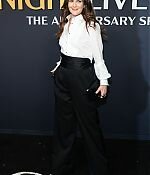 02-16-SNL50-Arrivals-00007.jpg
